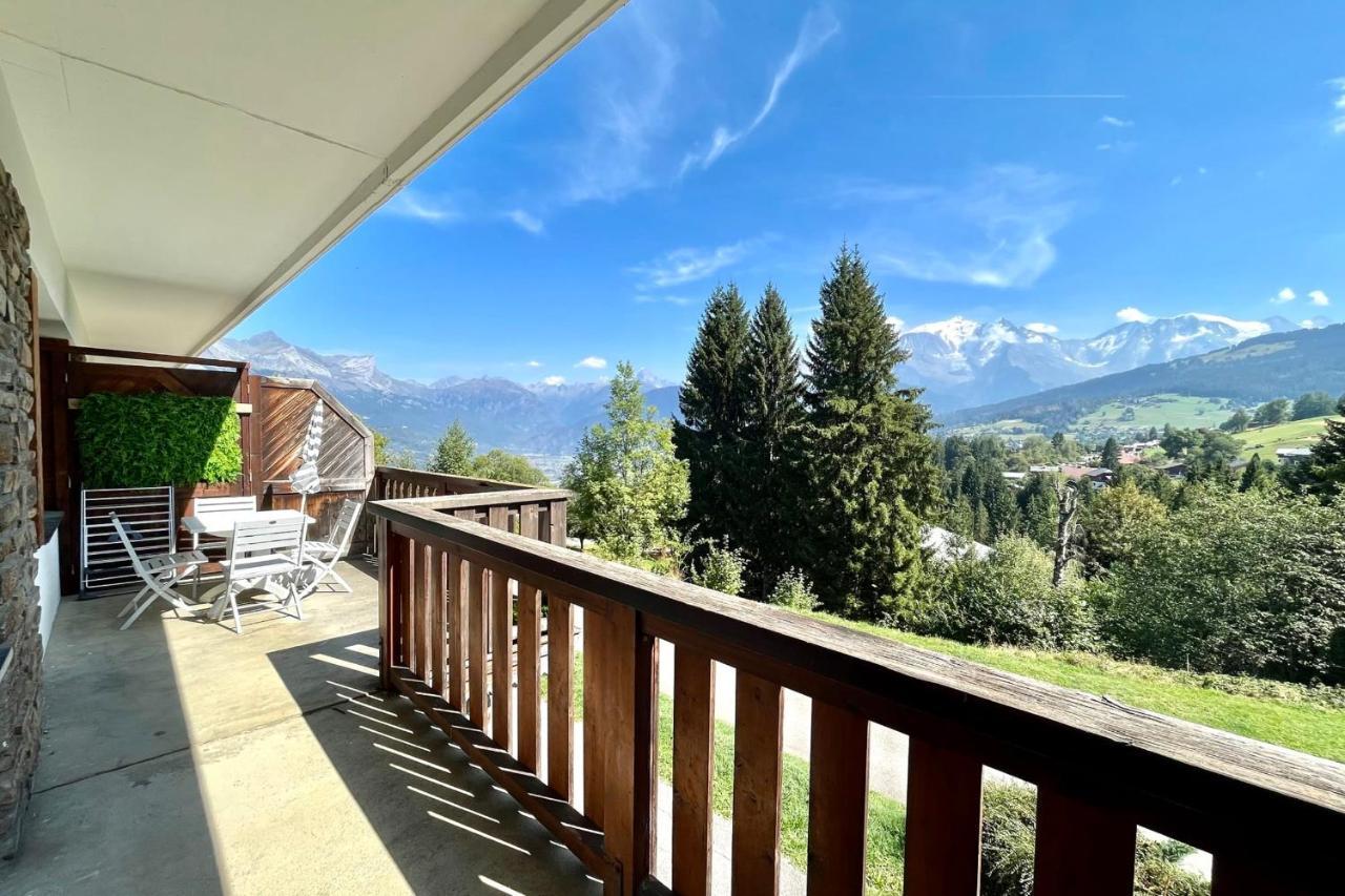Cosy Chalet With Terrace Combloux Εξωτερικό φωτογραφία