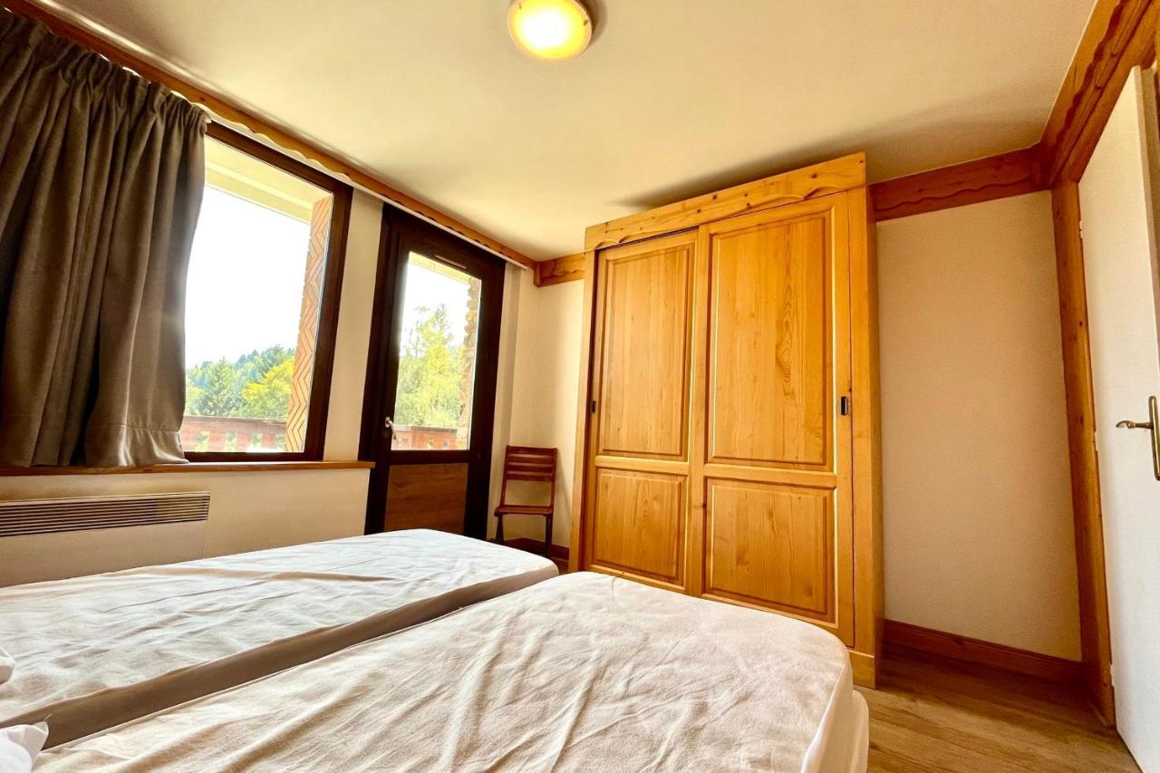 Cosy Chalet With Terrace Combloux Εξωτερικό φωτογραφία